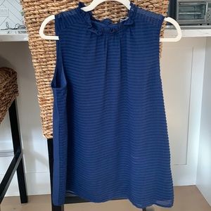 Banana Republic women’s sleeveless blouse